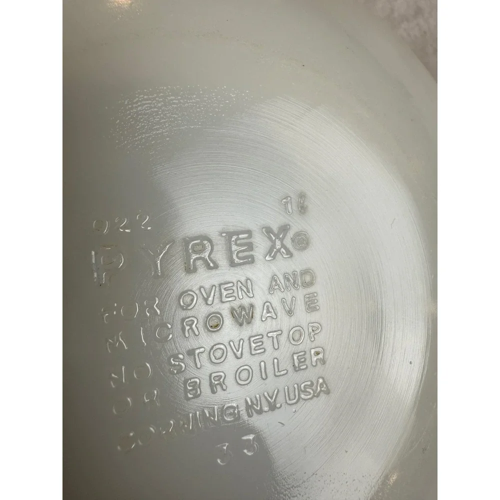 Pyrex vintage 022